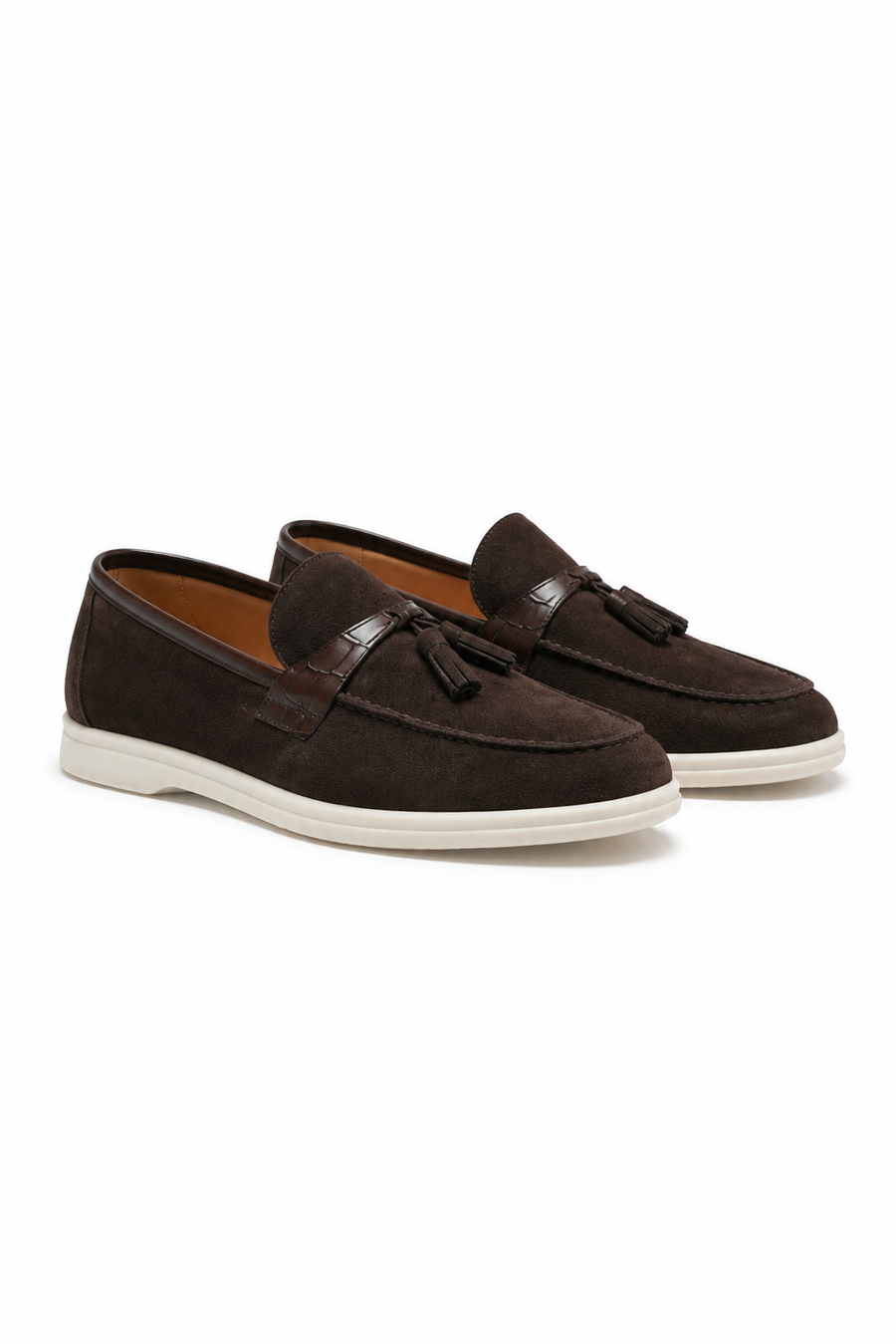 Mocasín de ante con borlas · Café — Vista 2