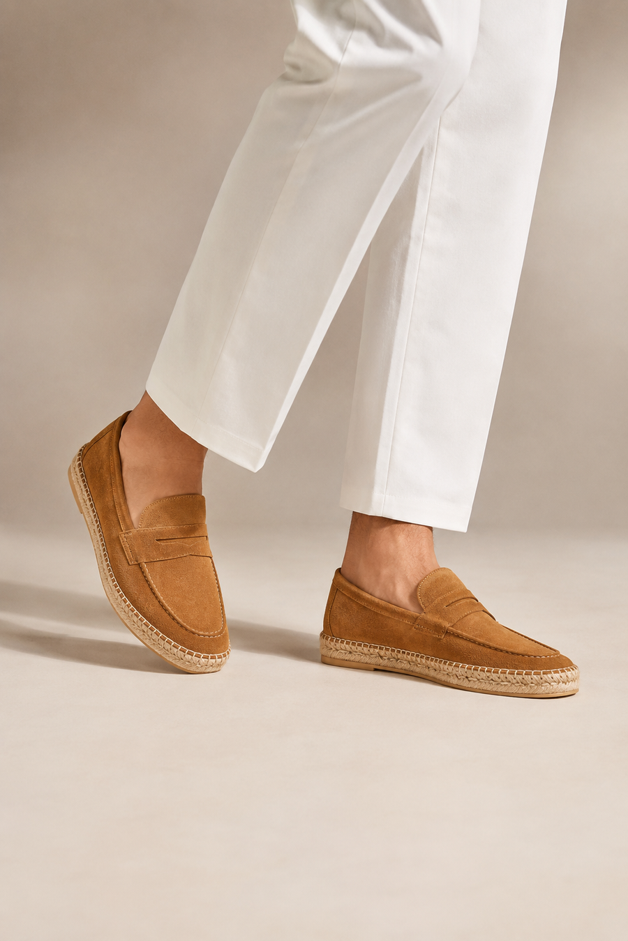 Mokasyny espadryle z metalowym detalem · Kamelowy — Widok 5
