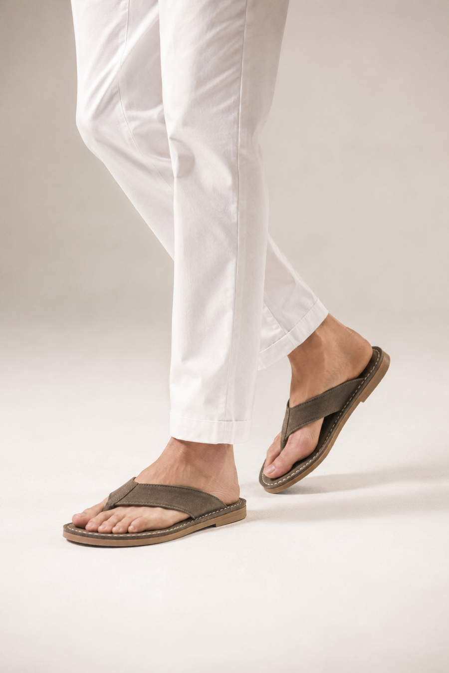 Suede toe-post sandal · Coffee brown — View 5