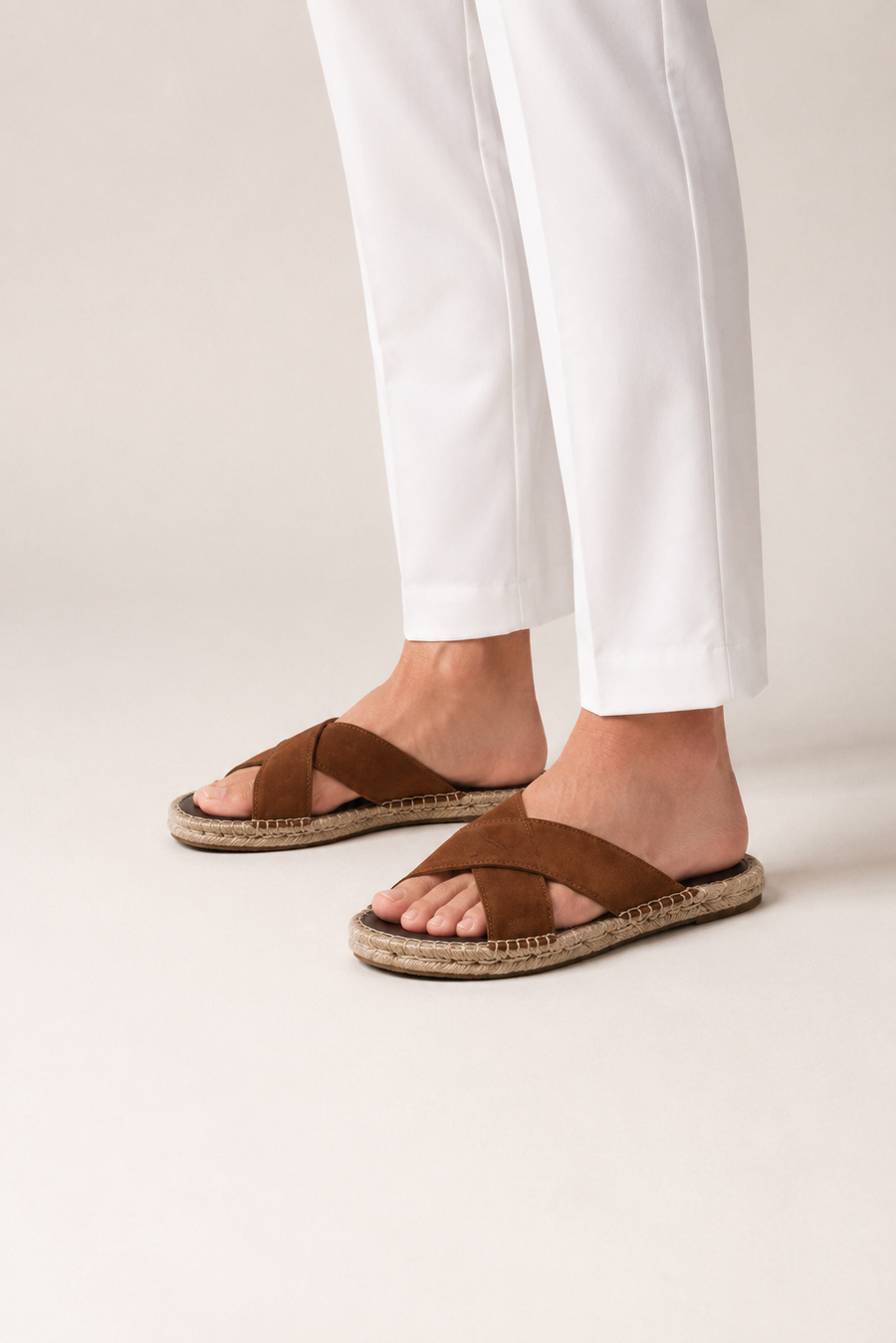 Sandale croisée espadrille · Marron — Vue 4