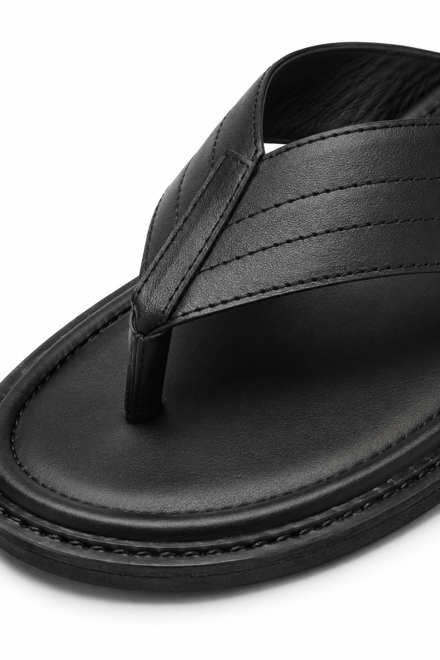 Zehensteg-Sandale aus Leder · Schwarz — Ansicht 3