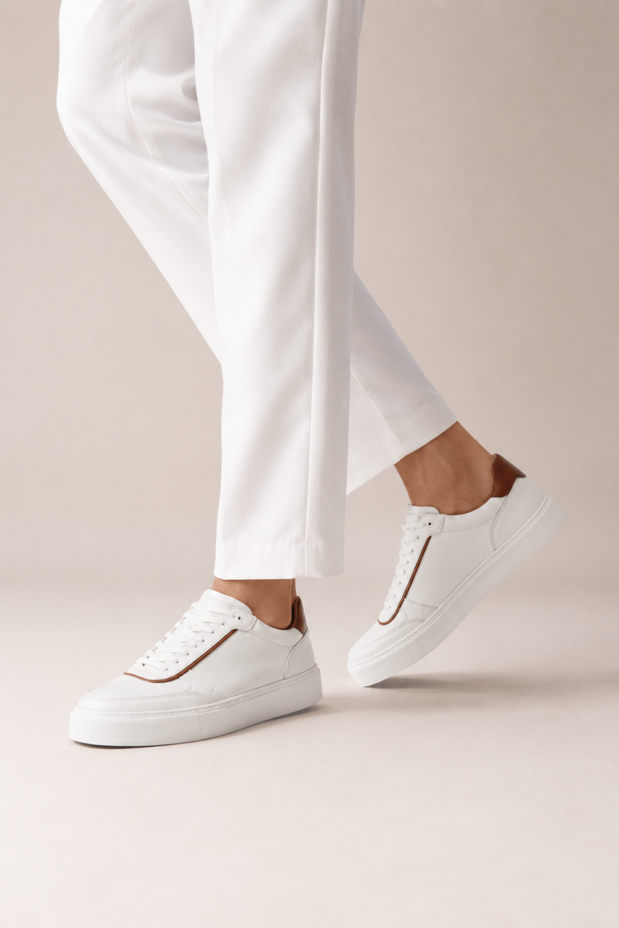 Leather platform sneaker · White and cognac — View 5