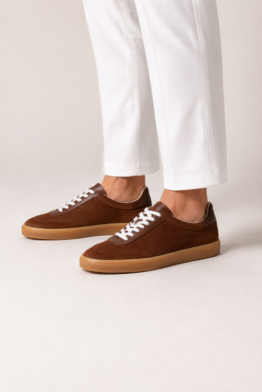 Veloursleder-Sneaker mit Gummisohle · Mokkabraun — Ansicht 4
