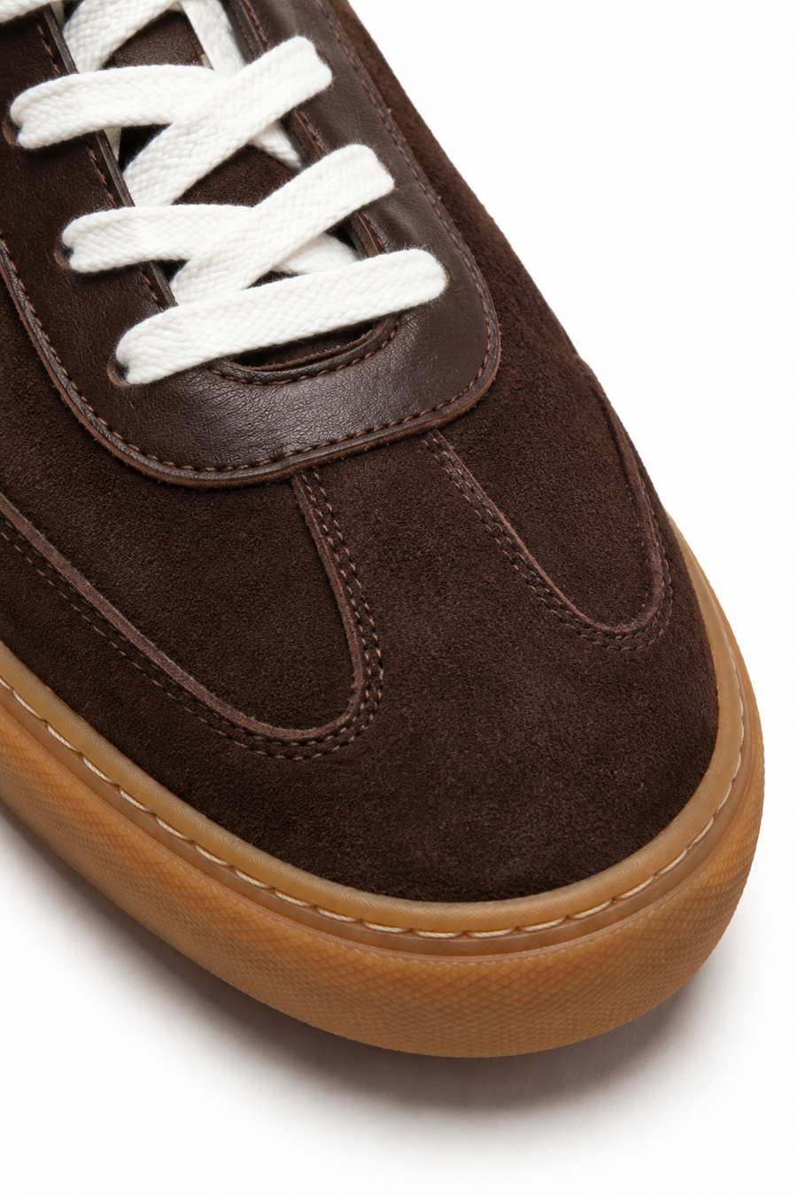 Zamszowe sneakersy z gumową podeszwą · Ciemnobrązowy — Widok 3