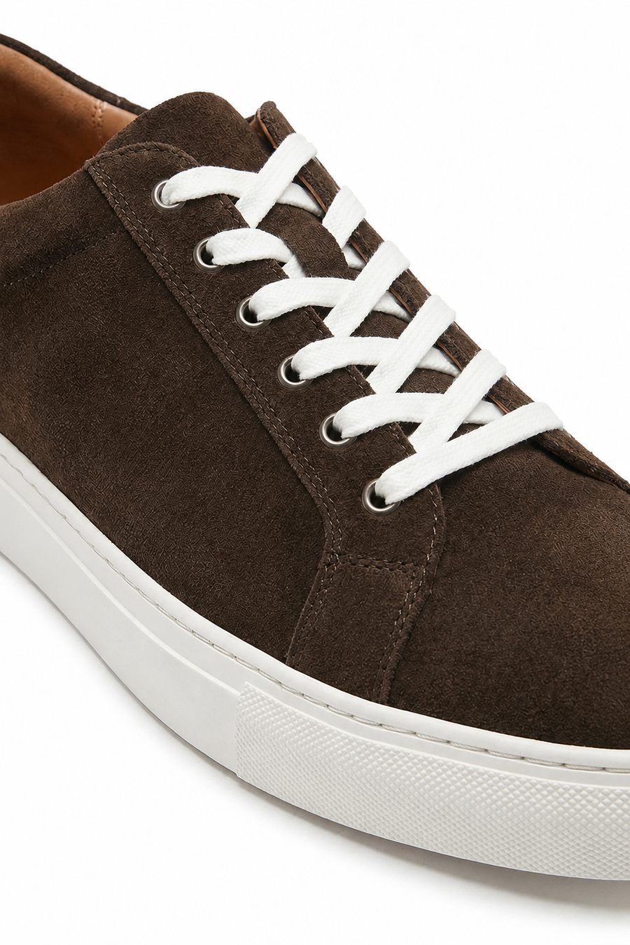 Low-top suede sneaker · Coffee brown — View 3