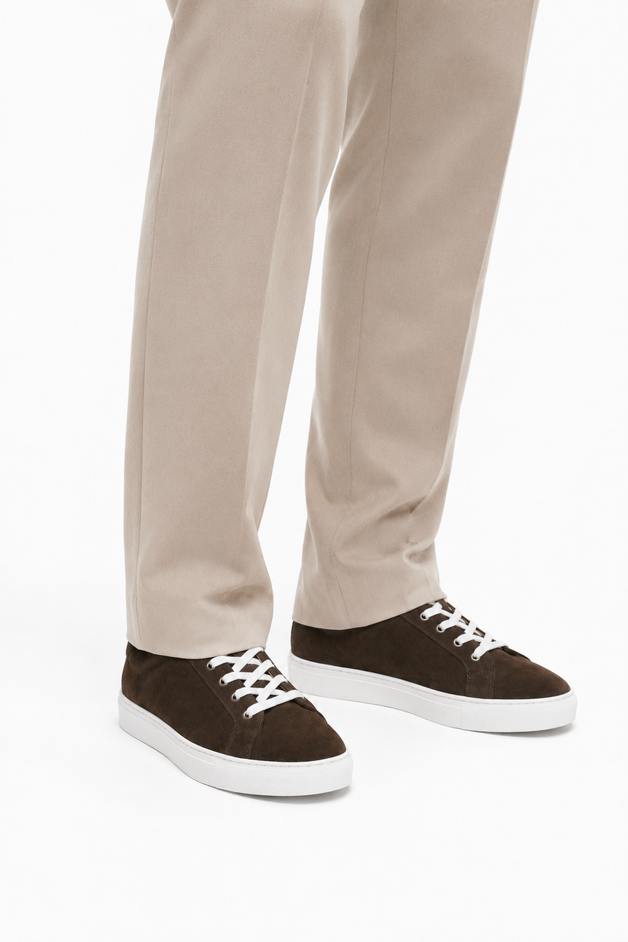 Low-top suede sneaker · Coffee brown — View 4