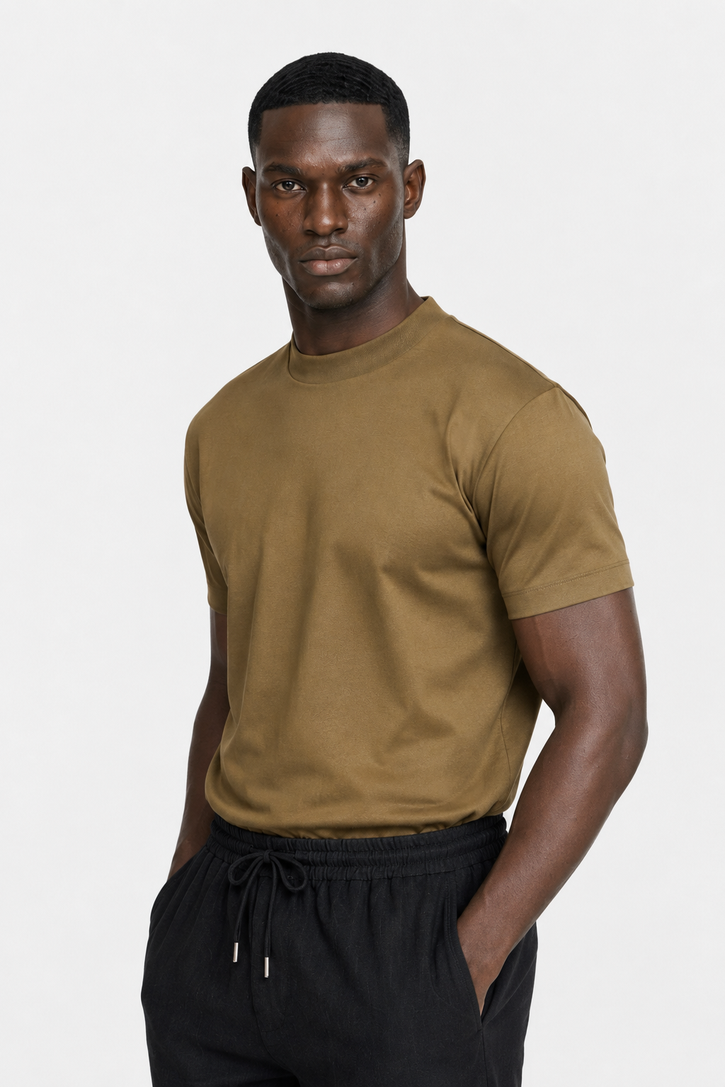 T-shirt mercerisé · Olive porté