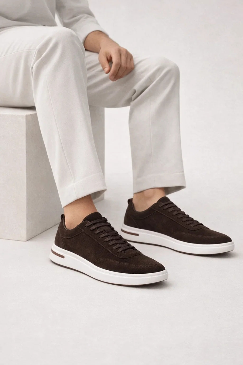 Sneaker suède — vue 4