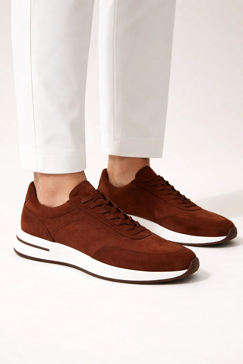 Sneaker minimaliste — vue 3