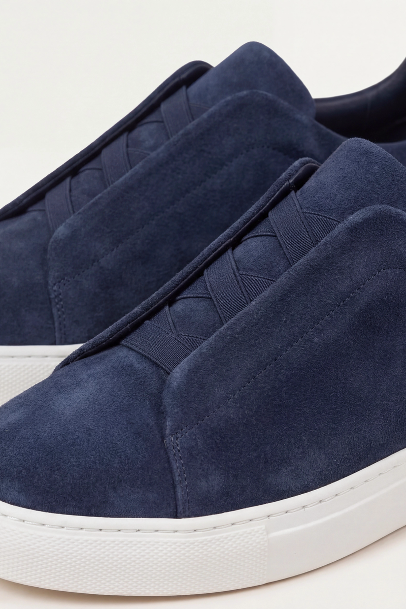 Sneaker minimaliste — vue 3