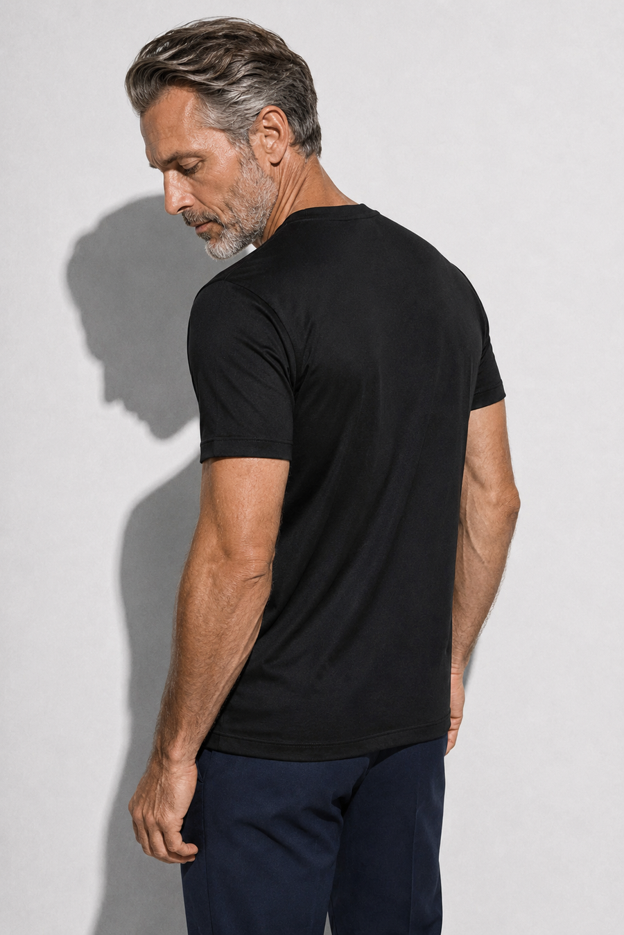 Mercerised T-shirt · Black — View 3