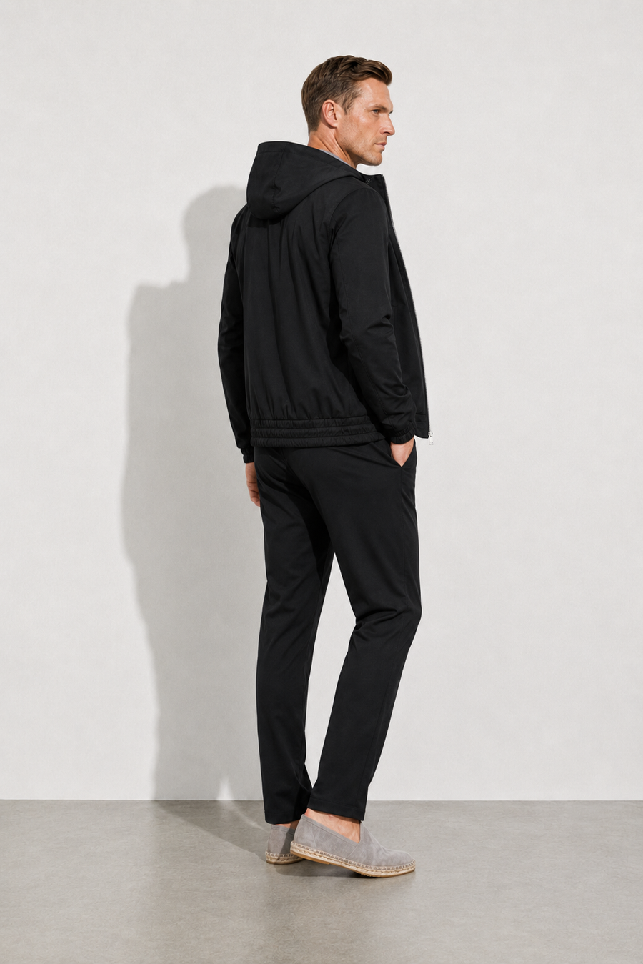 Ensemble travel capuche · Noir — Vue 4