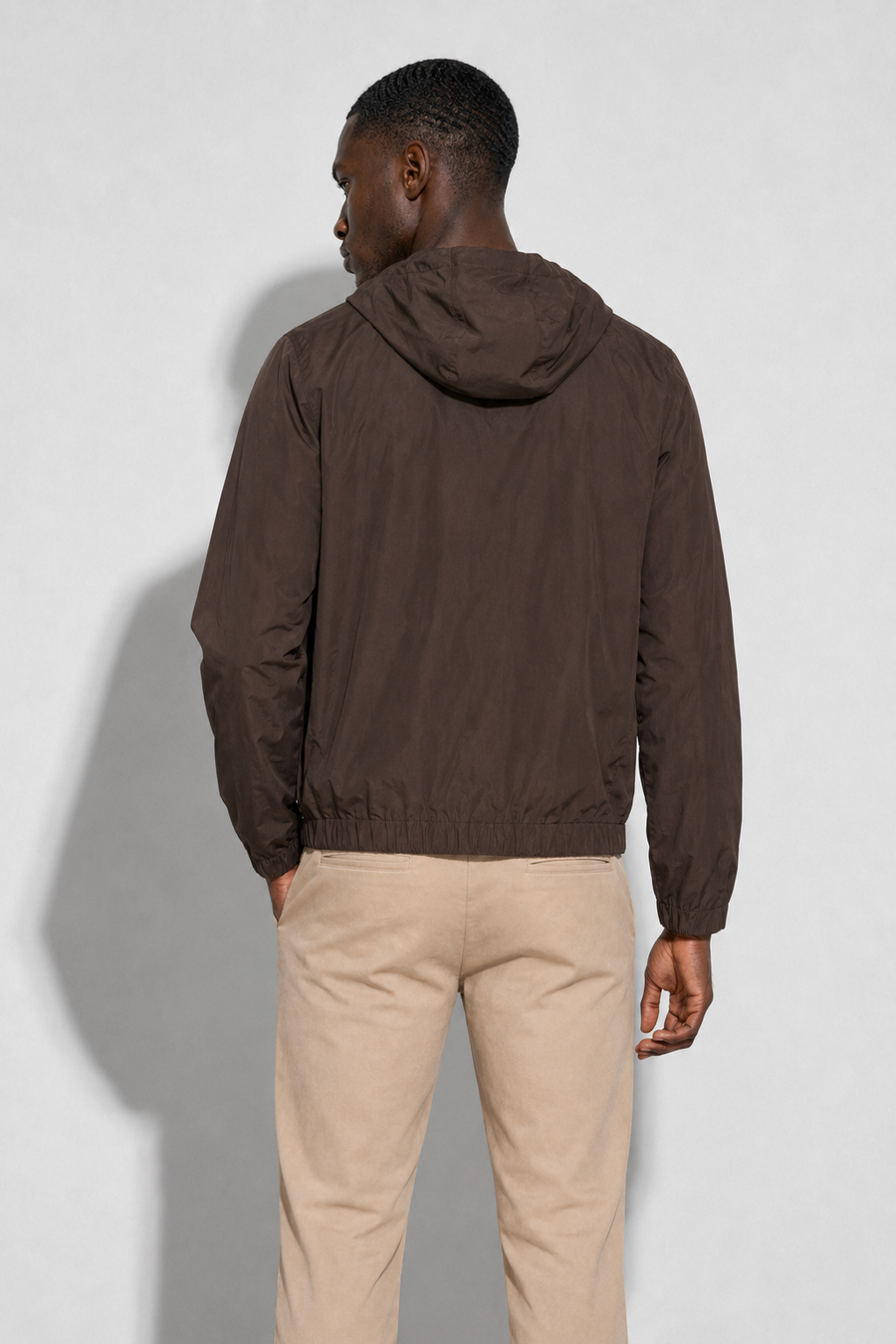 Hooded windbreaker · Brown — View 4
