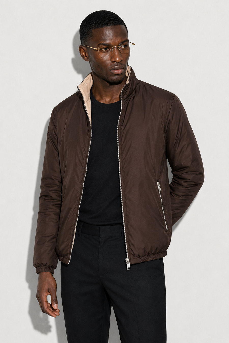 Casaco acolchoado reversível · Castanho — Vista 3