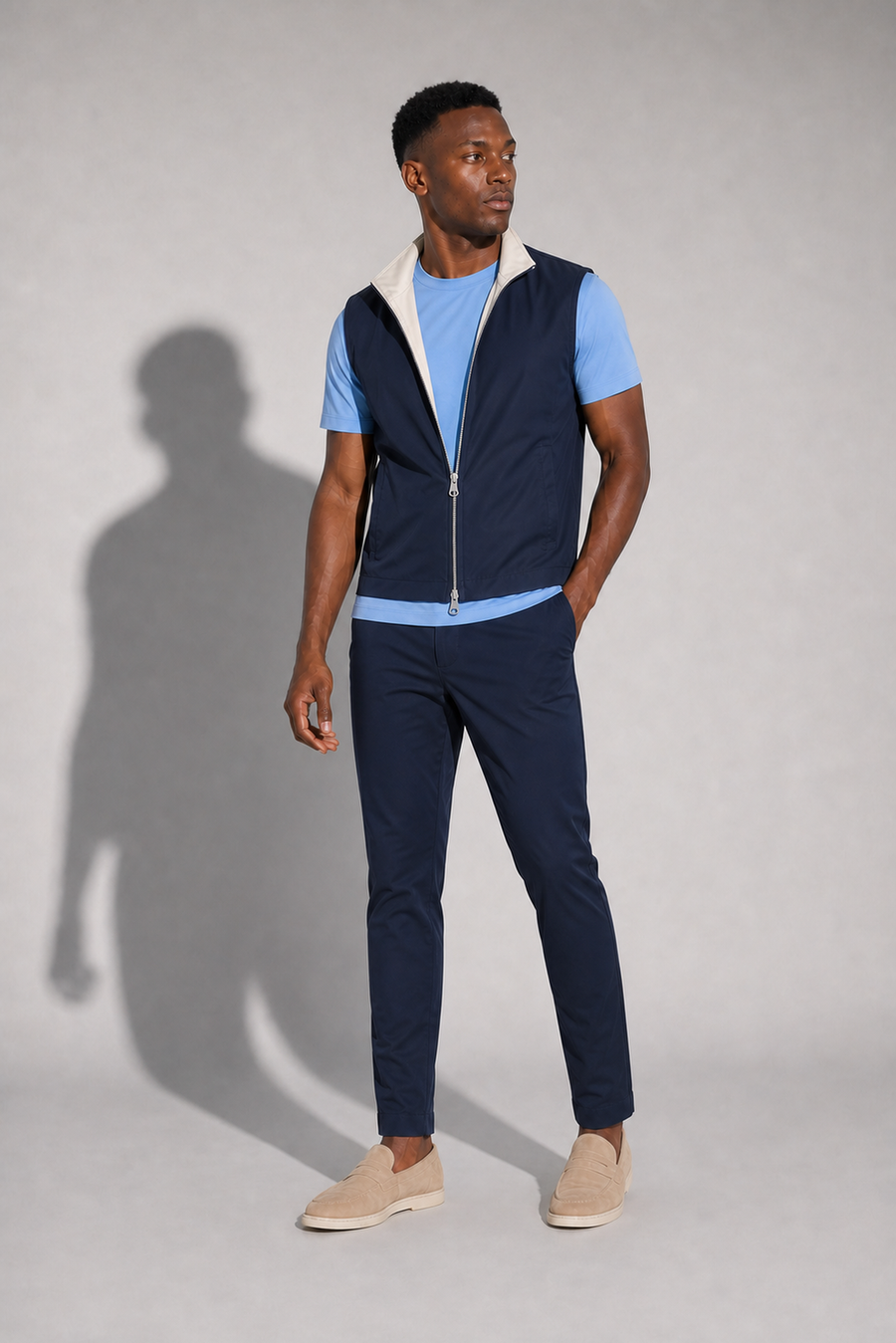 Lightweight reversible gilet · Navy — View 3
