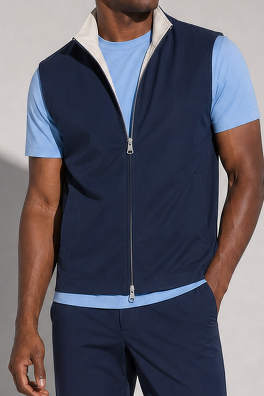 Lightweight reversible gilet · Navy — View 4